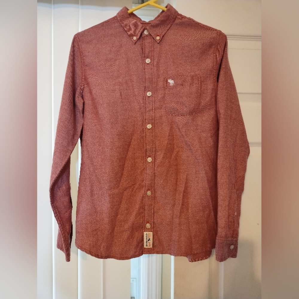 Abercrombie Kids button down Long Sleeve Shirt Size 15/16. SO soft